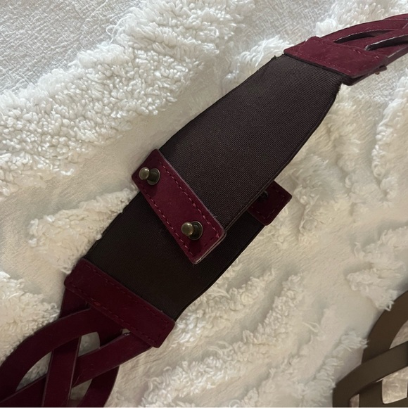 Merona Suede Cutout belt ASO Elena Gilbert on The Vampire Diaries - Picture 6 of 8